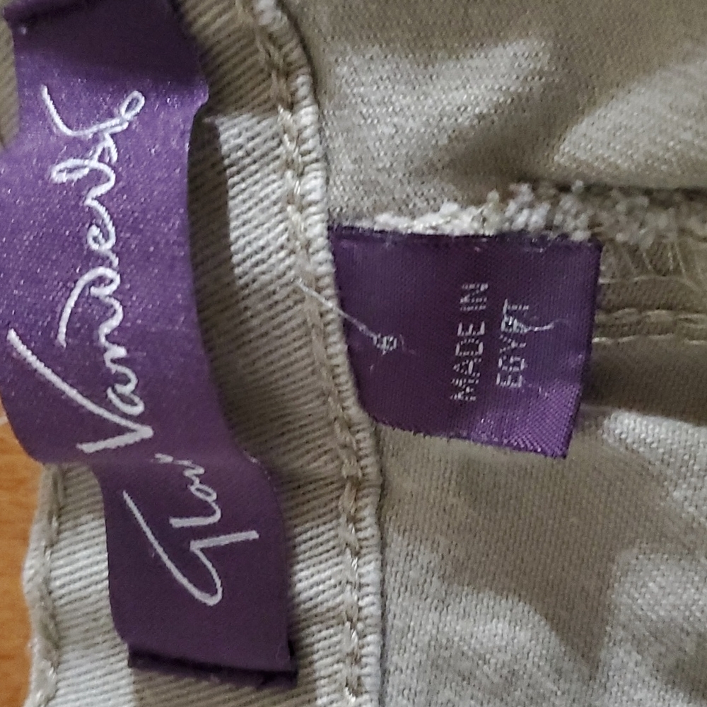 woman's shorts